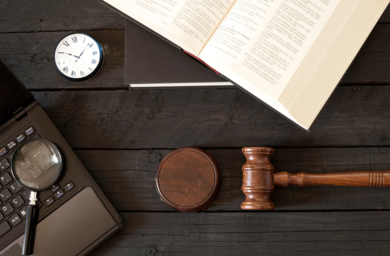 Pentingnya Konsultasi Hukum Sebelum Menandatangani Kontrak Bisnis